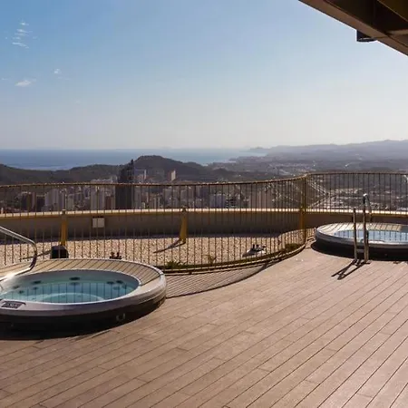 Leon - Vista Al Mar - Intempo Sky Benidorm